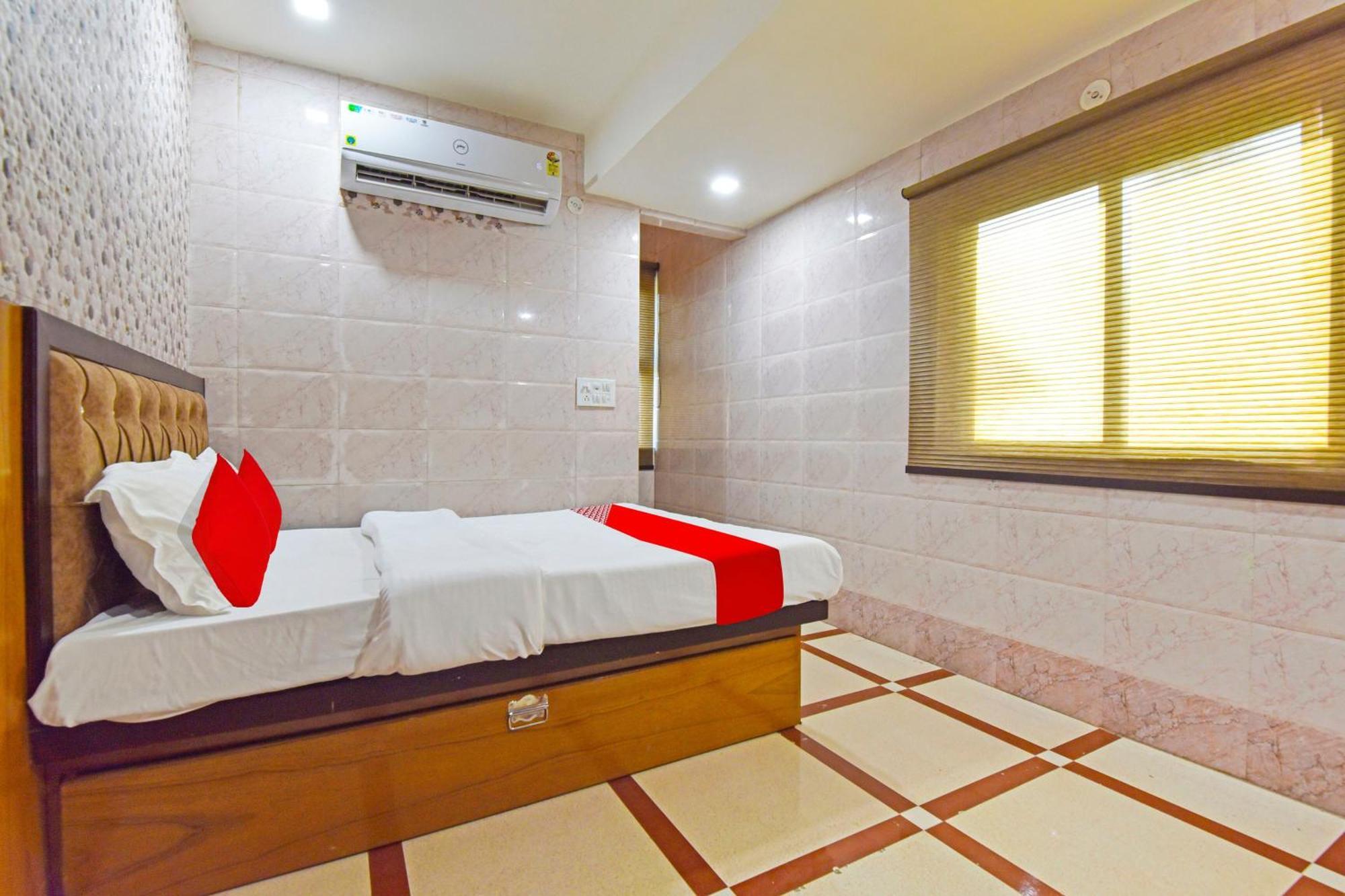 Super Hotel O Parao Formerly Cozy Inn 阿杰梅尔 外观 照片