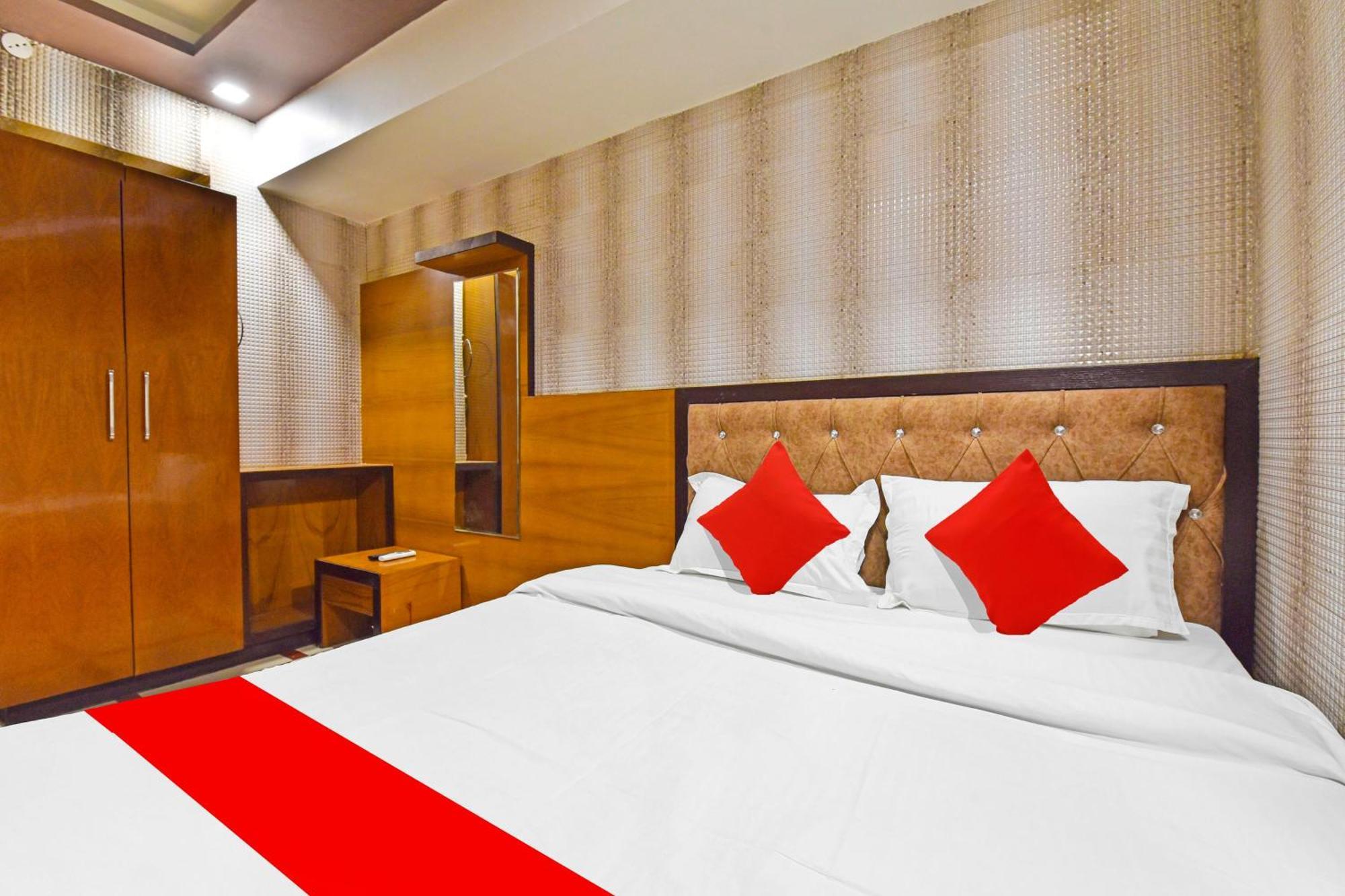 Super Hotel O Parao Formerly Cozy Inn 阿杰梅尔 外观 照片
