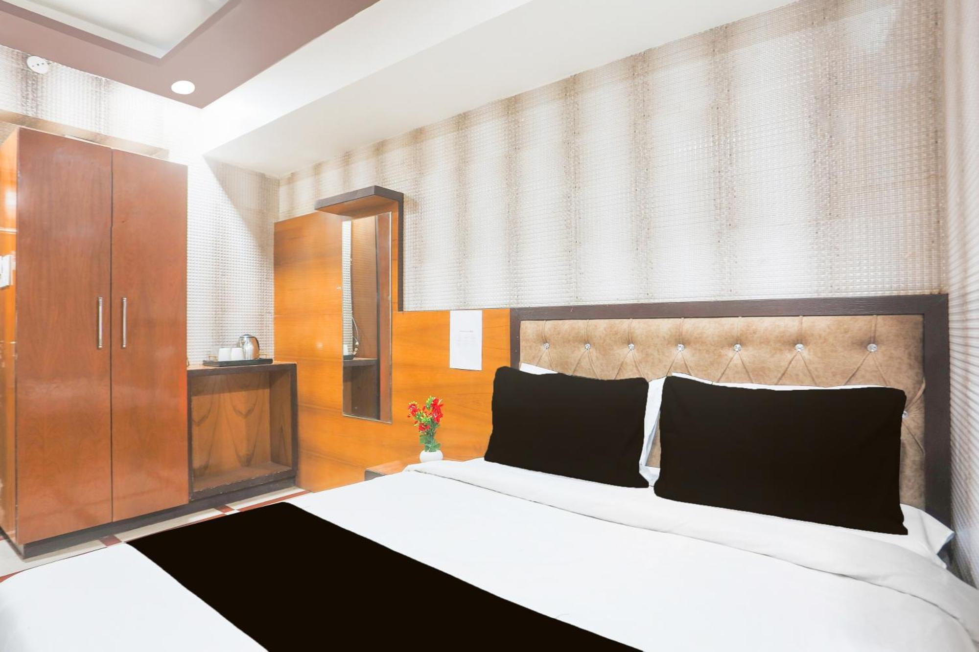 Super Hotel O Parao Formerly Cozy Inn 阿杰梅尔 外观 照片