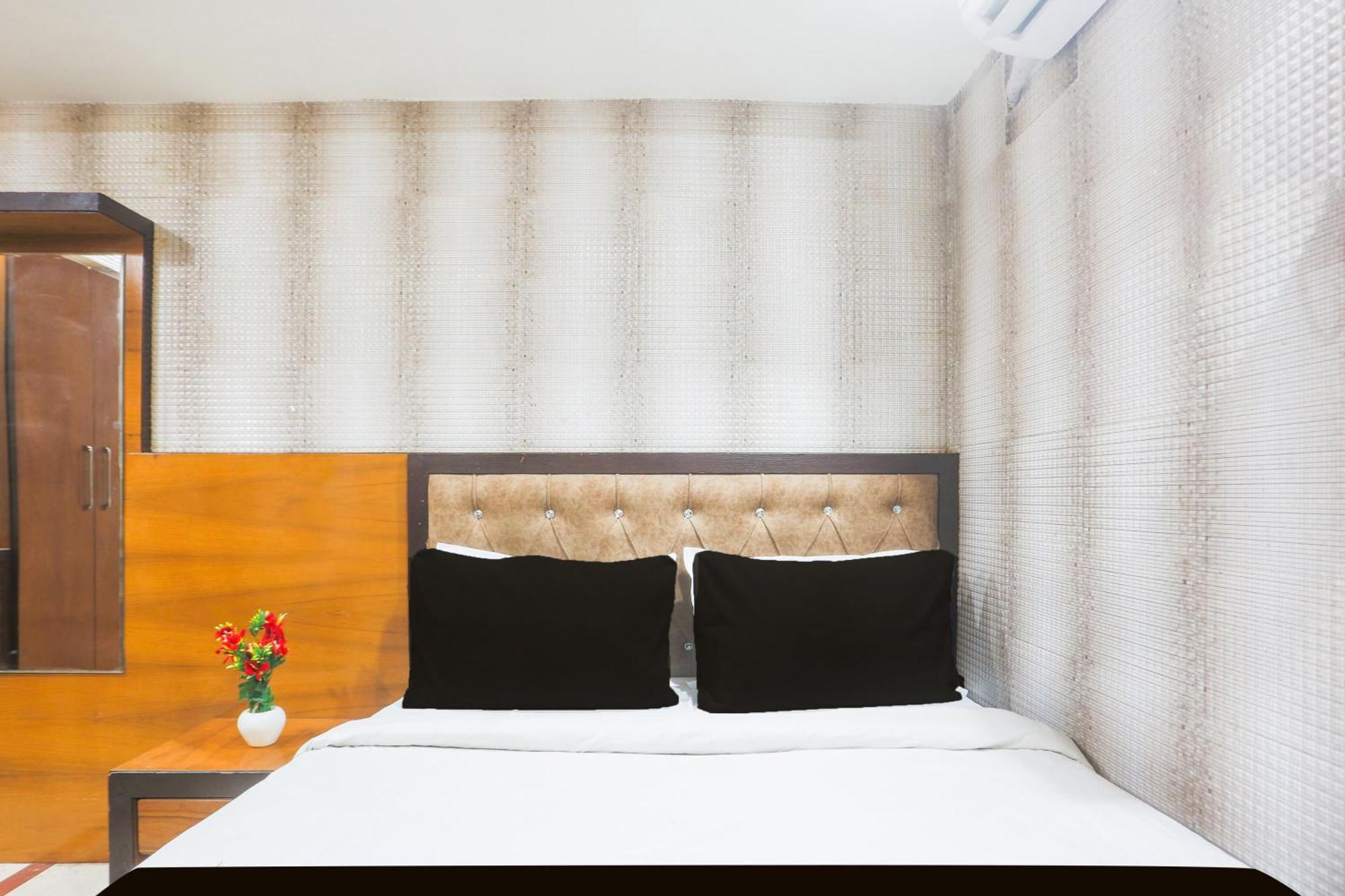 Super Hotel O Parao Formerly Cozy Inn 阿杰梅尔 外观 照片