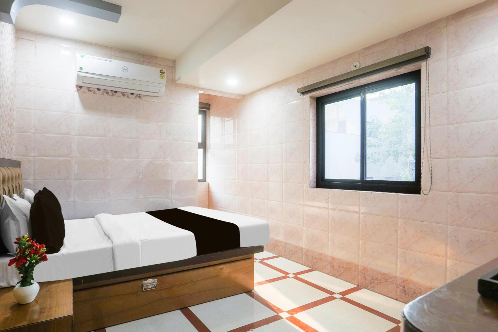 Super Hotel O Parao Formerly Cozy Inn 阿杰梅尔 外观 照片